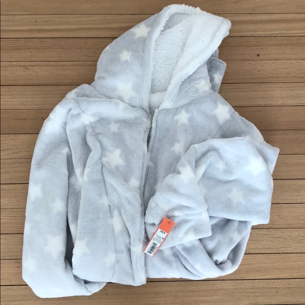 Colsie Dorm Robe NWT